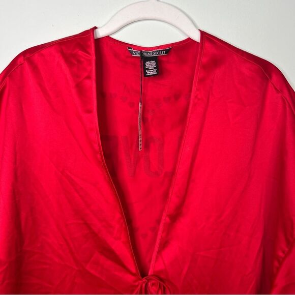 Victoria’s Secret Red Satin “Love” Valentine’s Day Mini Robe (One Size) - Picture 5 of 13